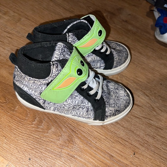 Yoda hightop sneakers - Picture 2 of 2
